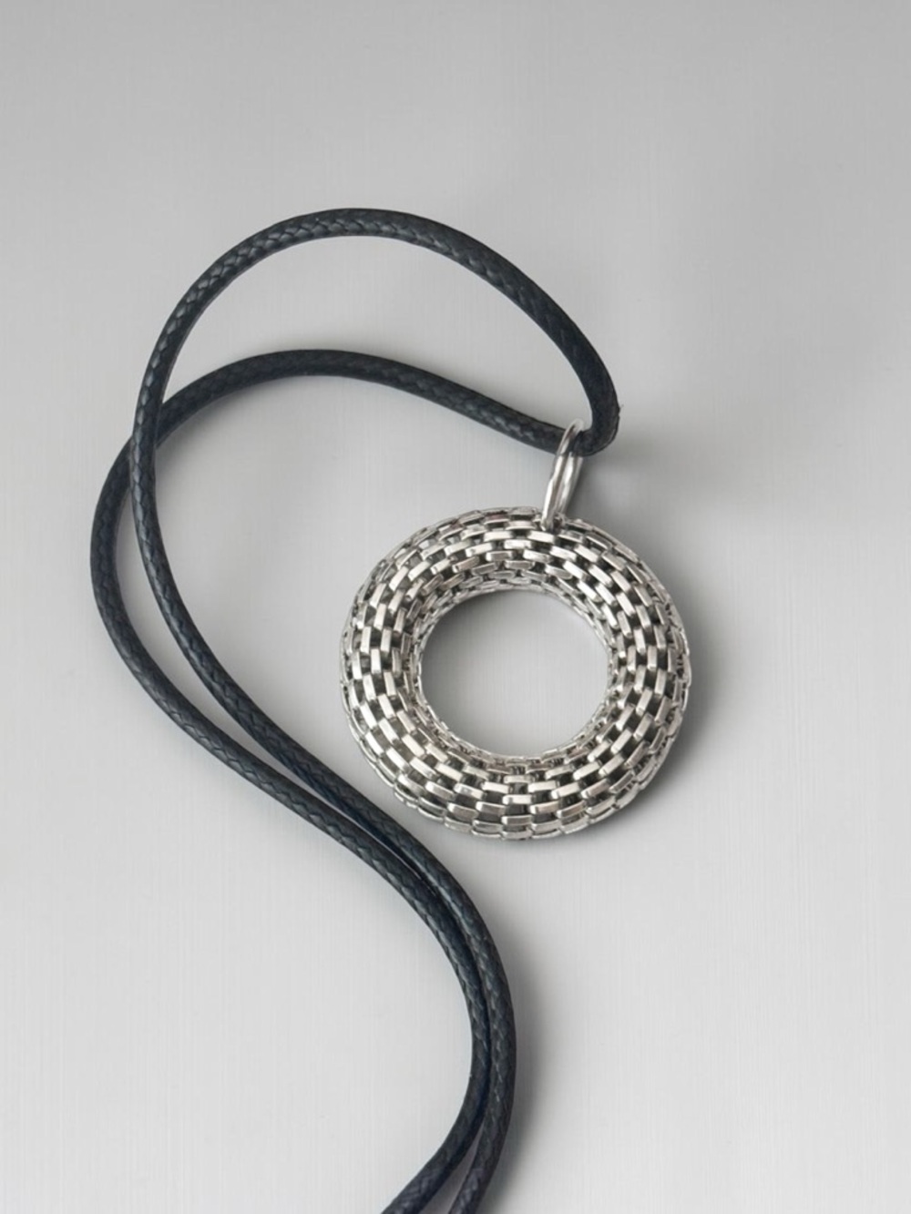5 For $25💫Silver Mesh Metal Circle Pendant